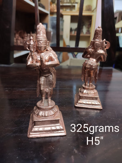 Prasiddh copper idols present copper idol of Chandikeshwara swamy