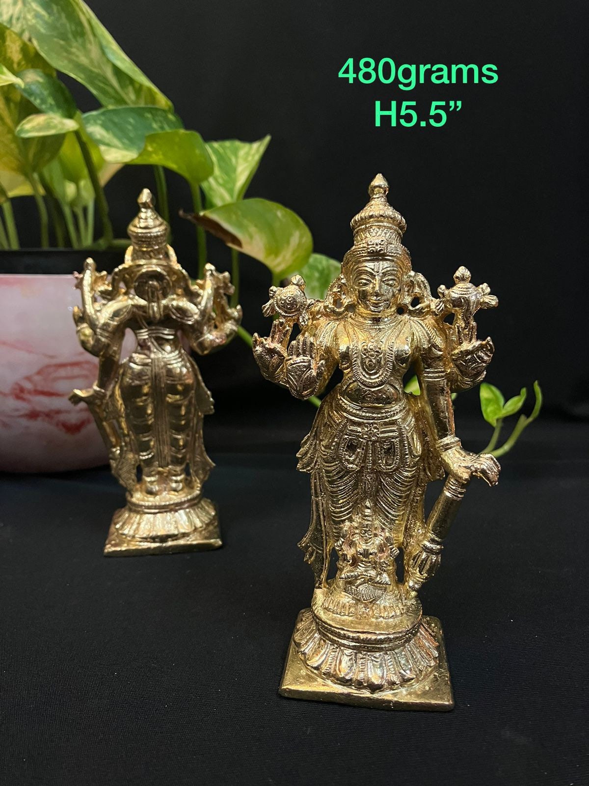 Prasiddh copper idols present panchaloha idol of Melukote cheluva narayana swamy vishnu