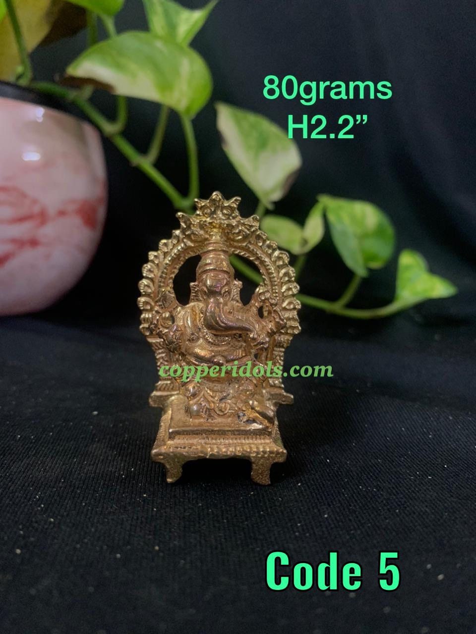 Prasiddh copper idols presents panchaloha idol of ganesha with prabhavali