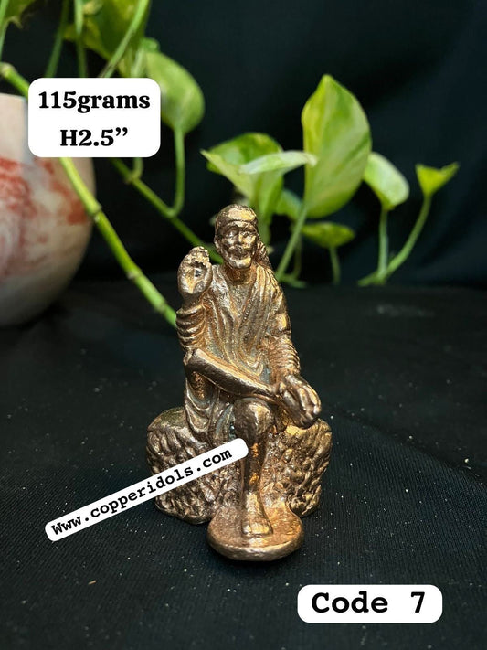 prasiddh copper idols present copper idol of saibaba