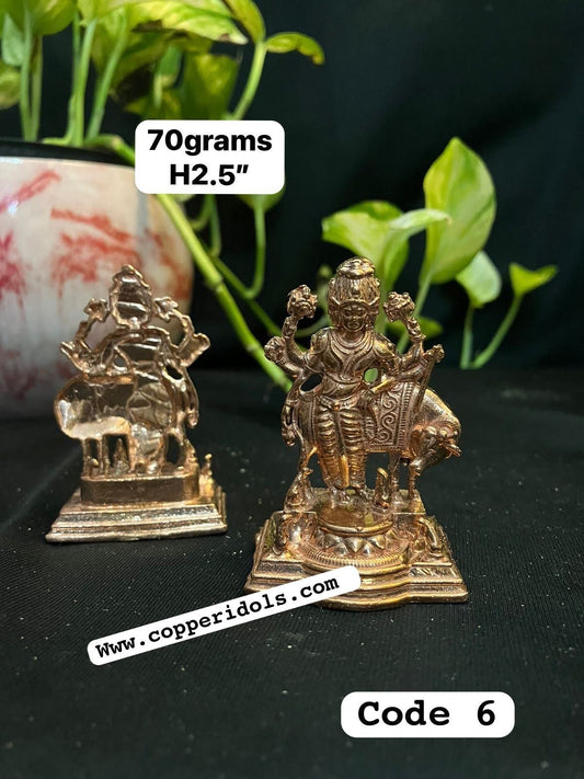 Prasiddh copper idols present copper idol of dattatreya