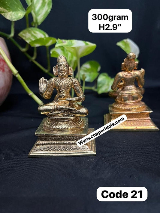 Prasiddh copper idol present panchaloha idol of nammalvar