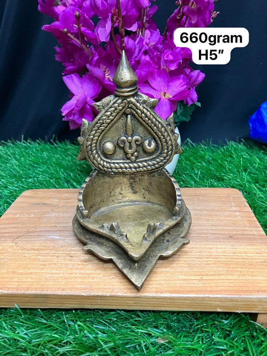 vintage bronze cast vishnu lamp