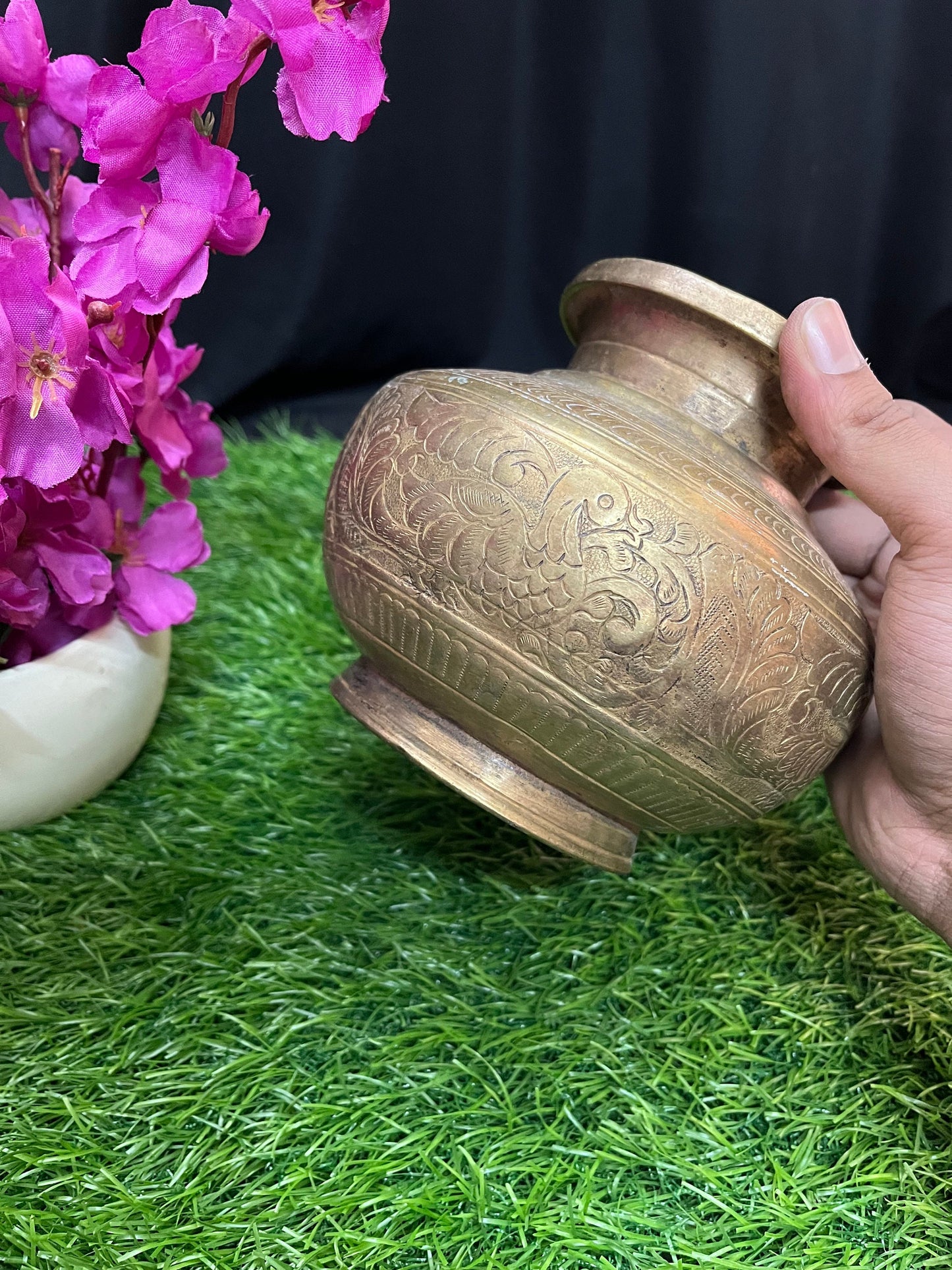 Bronze cast decorative kalsha pot