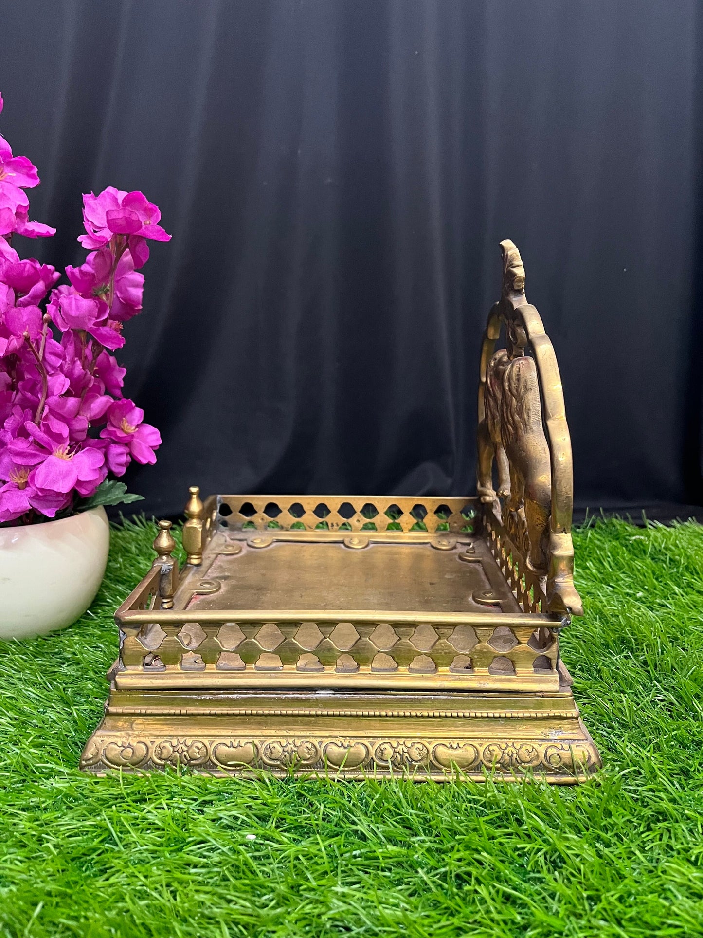 Brass cast vintage singasanam simhasana pooja altar pooja open mantapa