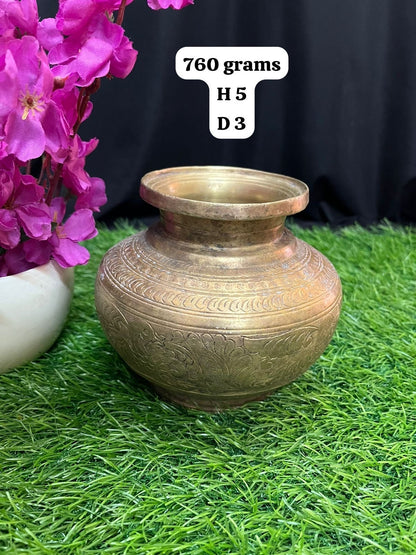 Bronze cast decorative kalsha pot