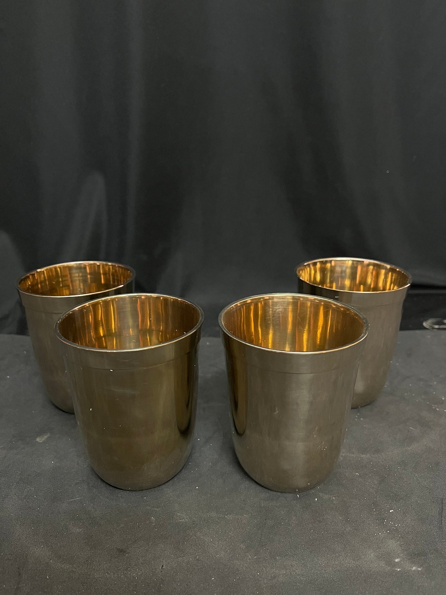 Bronze cast tumblers for daily use