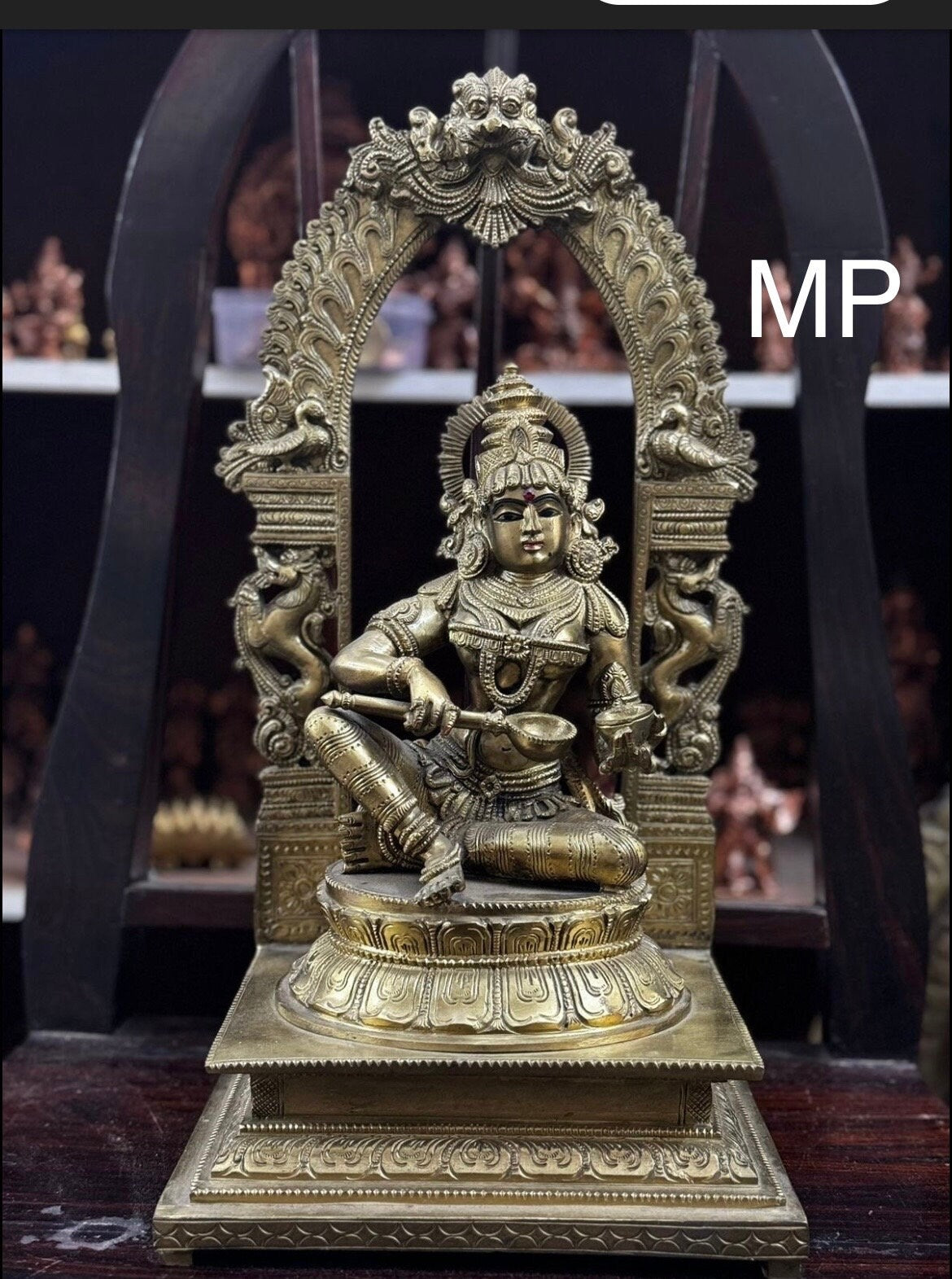 Bronze cast Annaporneshwari figurine idol, a manifestation of Goddess Parvati Uma