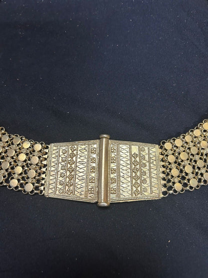 Vintage silver waist belt with gold polish