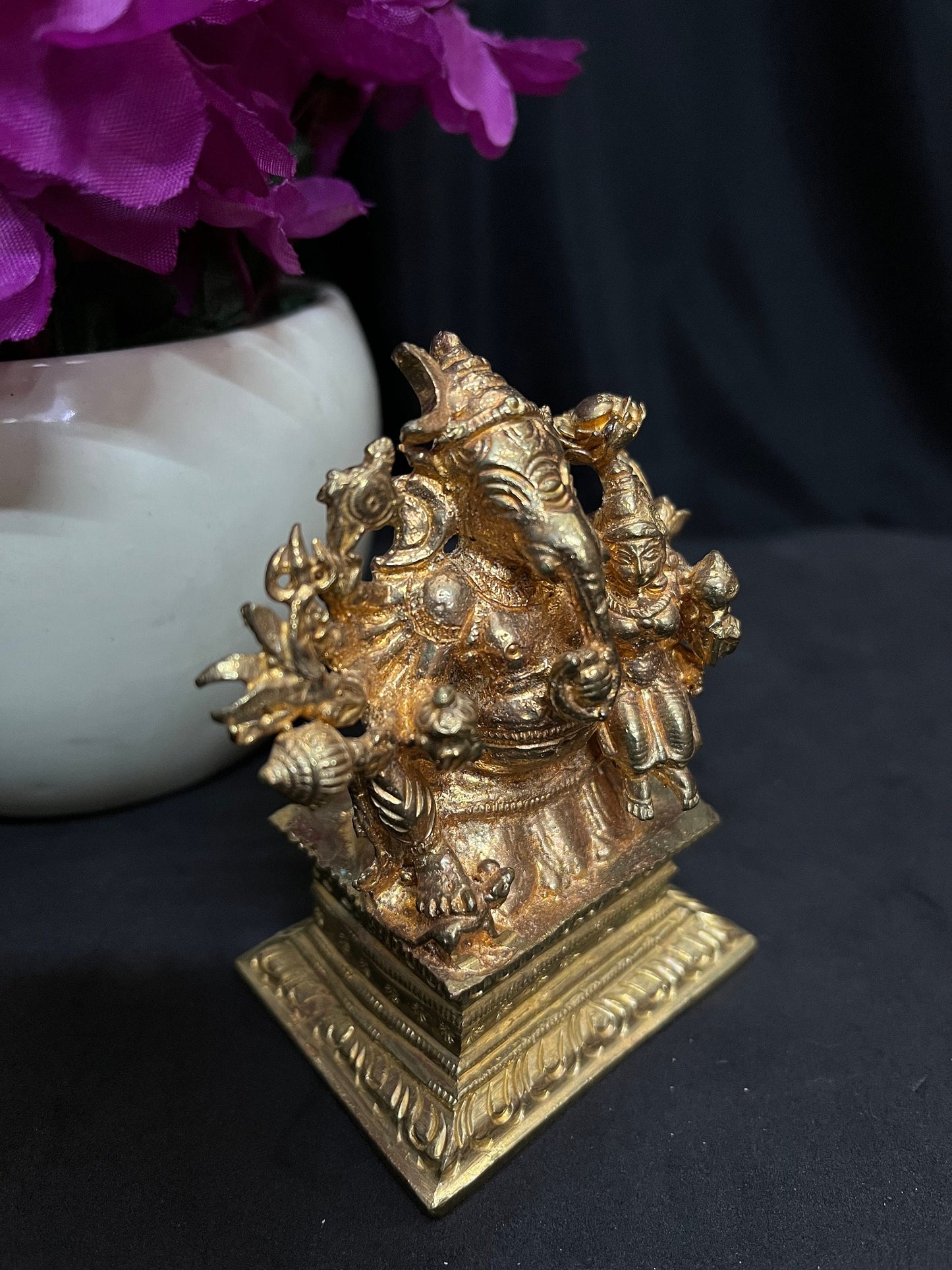 Prasiddh copper idols presents panchaloha idol of shakti ganapati / shakti ganesha