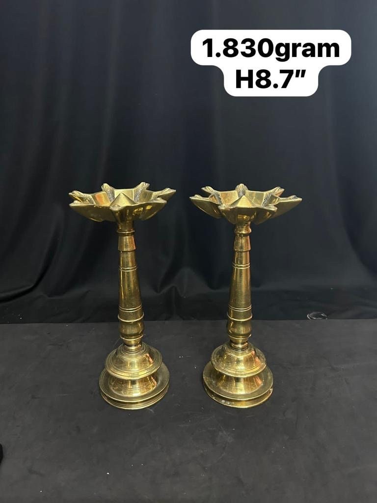 vintage bronze cast deccan lamp