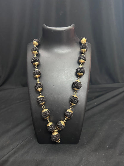 Brass made chain of Rudrakshi Beads