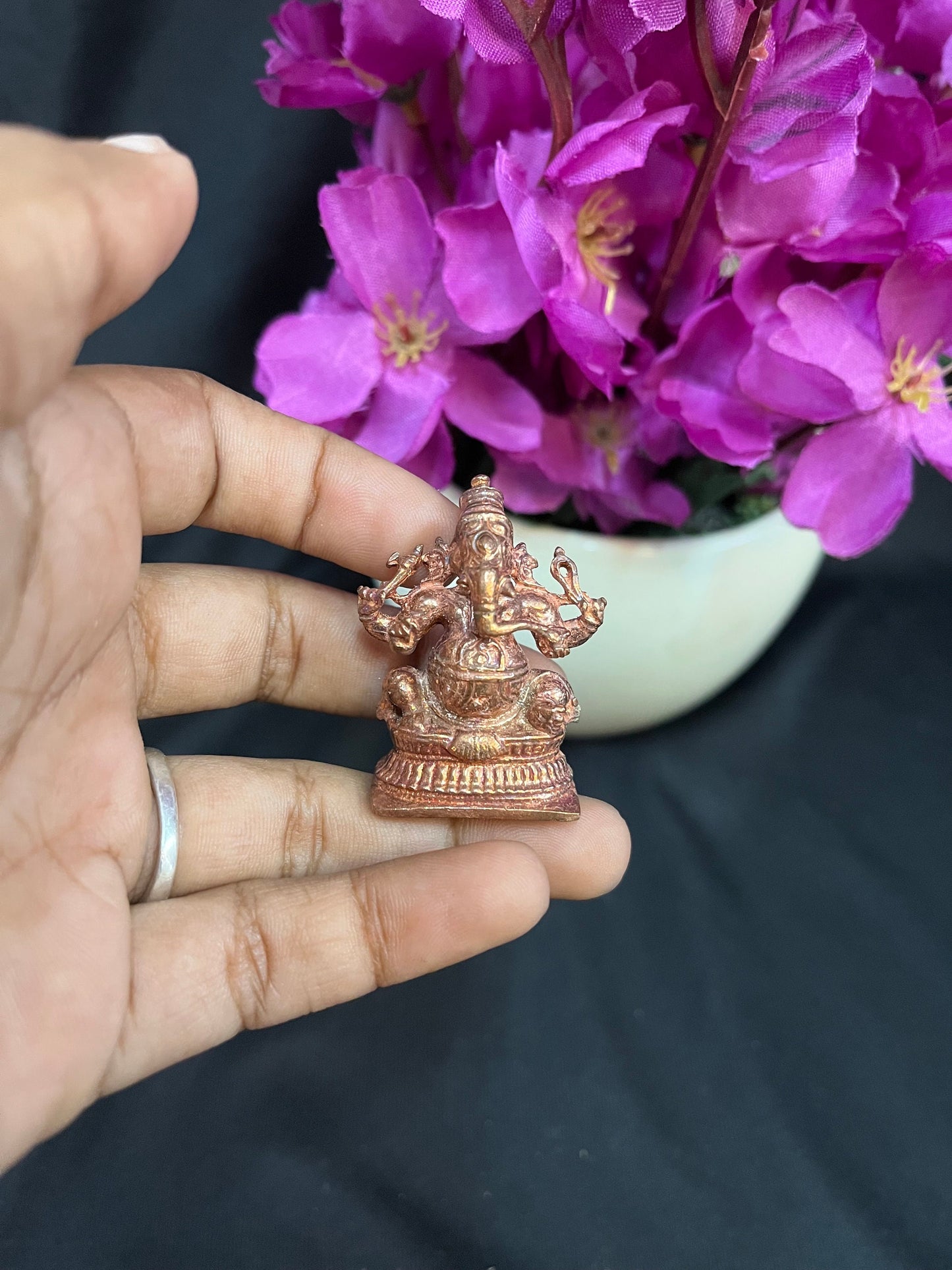 Prasiddh copper idols presents copper made miniature ganesha