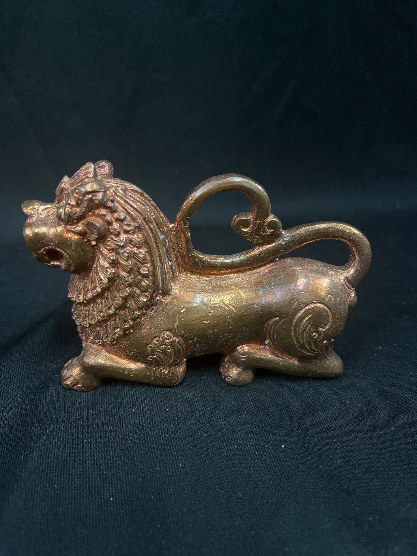 Prasiddh copper idols presents lion or simha