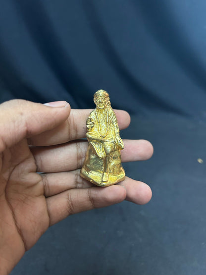 copper casted idol of sai baba