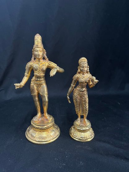 Panchaloha casted fine figurine of Lord Mannargudi Rajagopala & Andal