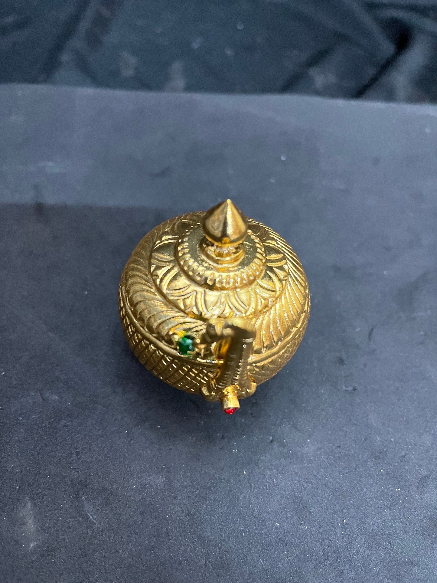 Prasiddh copper idol presents copper on gold plated kirita / crown