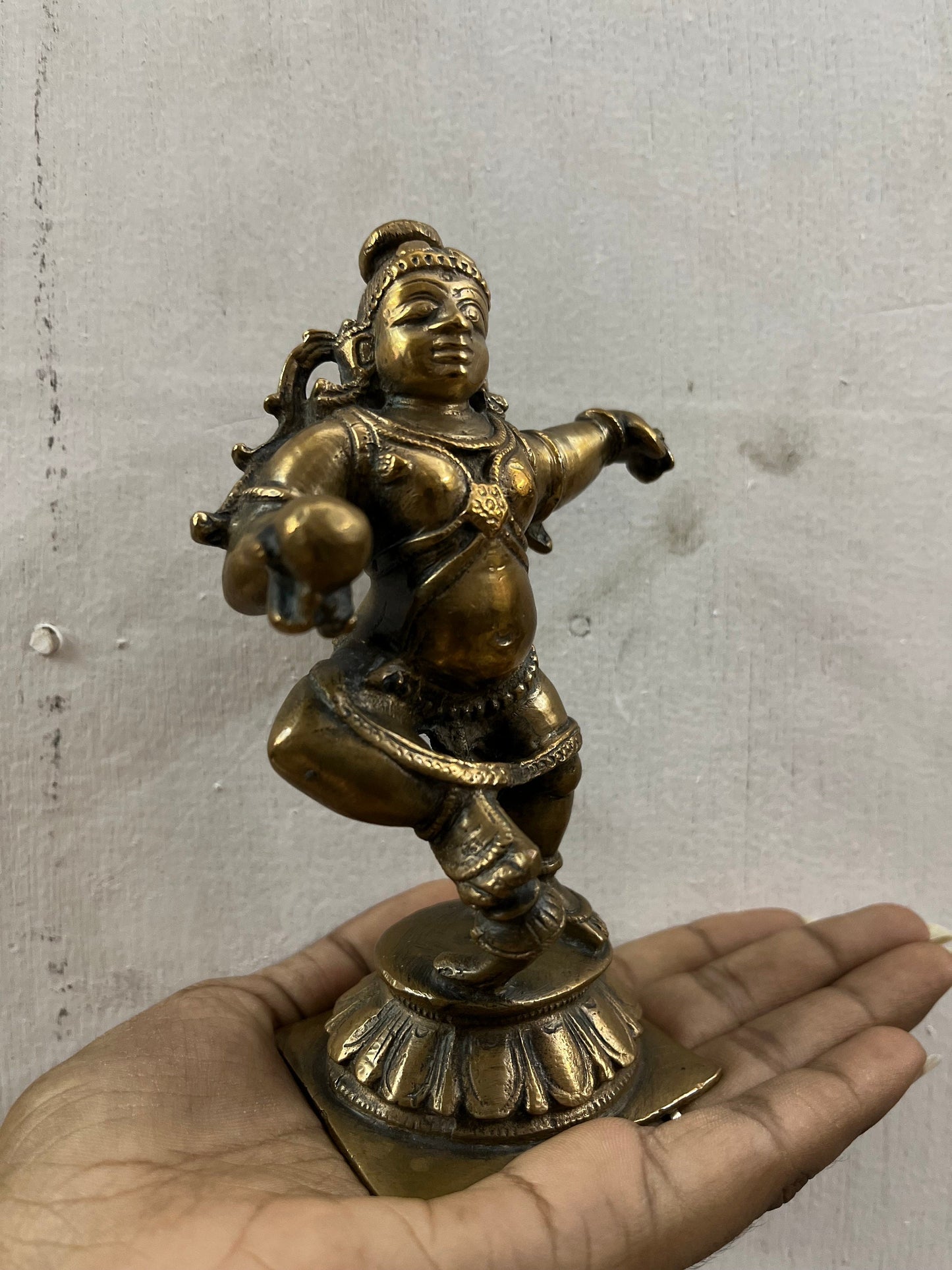 Vintage bronze cast butter ball krishna navaneeta krishna