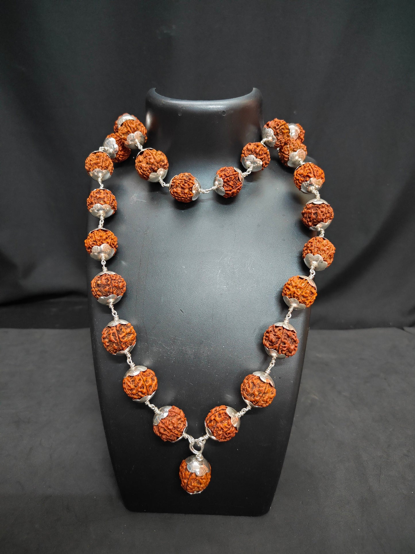 Silver made panchamukhi rudraksha chain