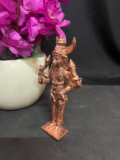 Copper idol of Sri Chandra Graha moorthy Navagraha moorthy