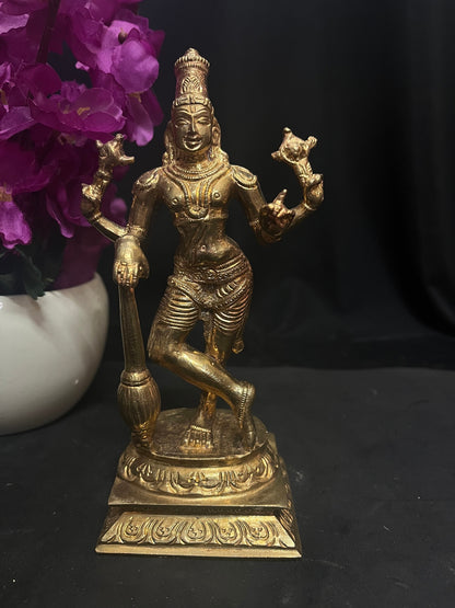 Prasiddh copper idol present panchaloha idol of dwarapalakaru / jaya and vijaya