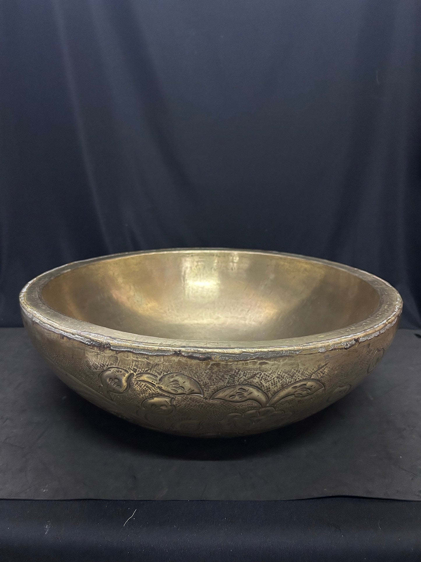 Vintage brass made heavy basin for water wash