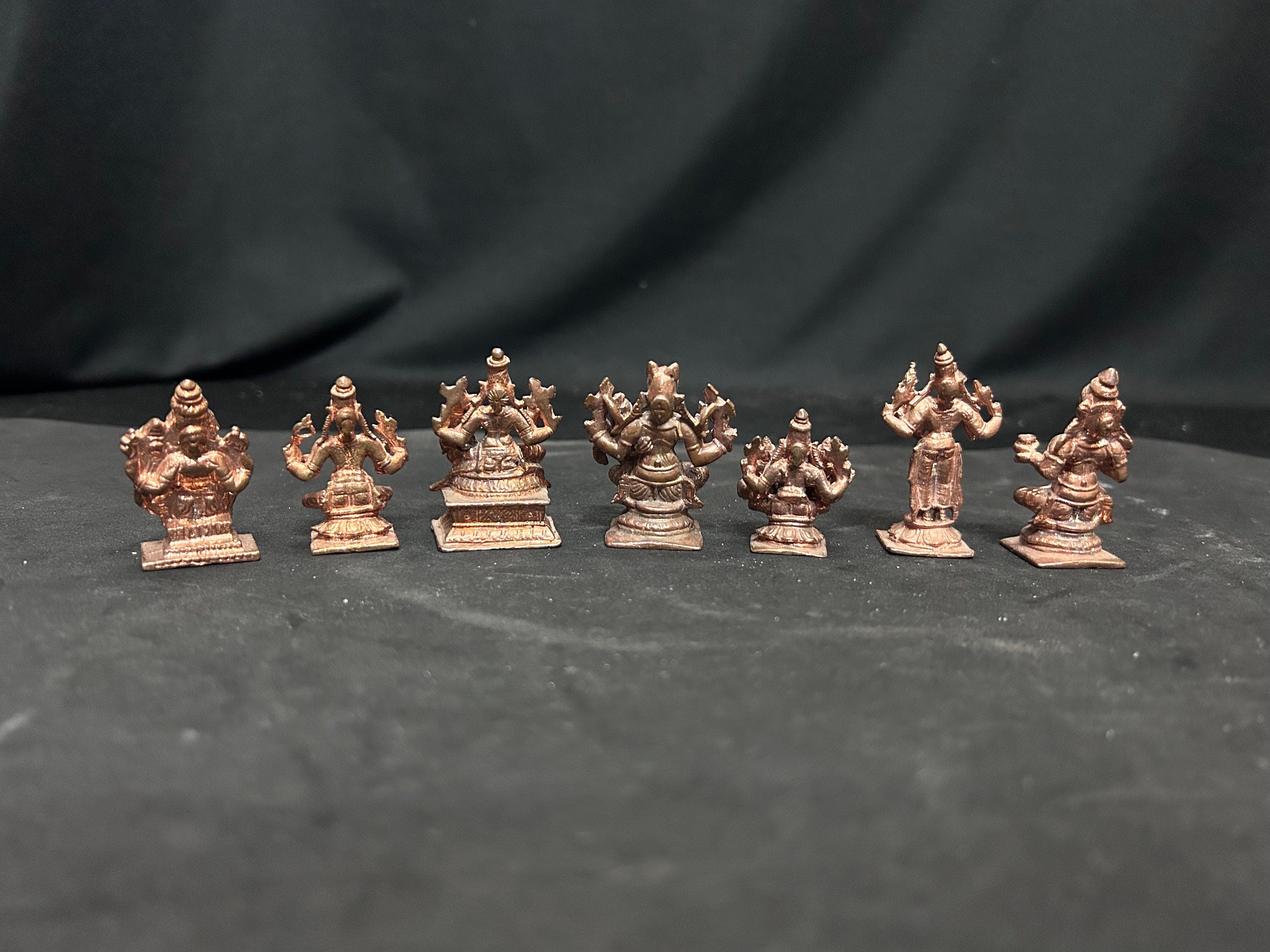 Prasiddh copper idols present hot copper idol of Lakshmi narayana