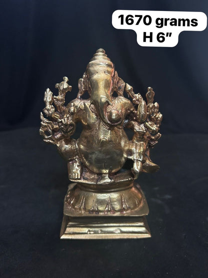 Panchaloha idol of Lord Maha Ganapathi Ganesha, a replica of a vintage one