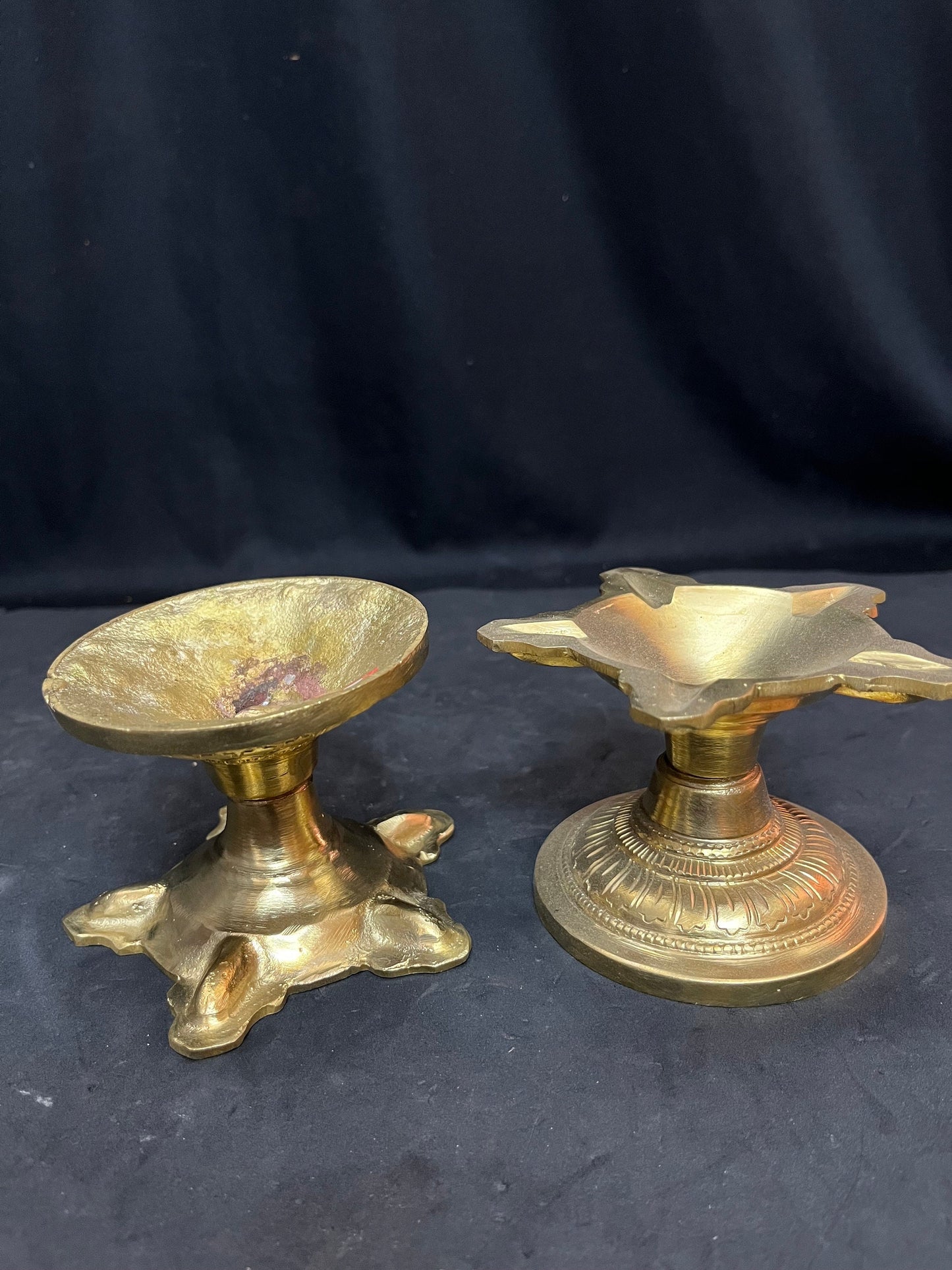 Prasiddh copper idol present panchaloha idol of star lamp pair / pair deepam