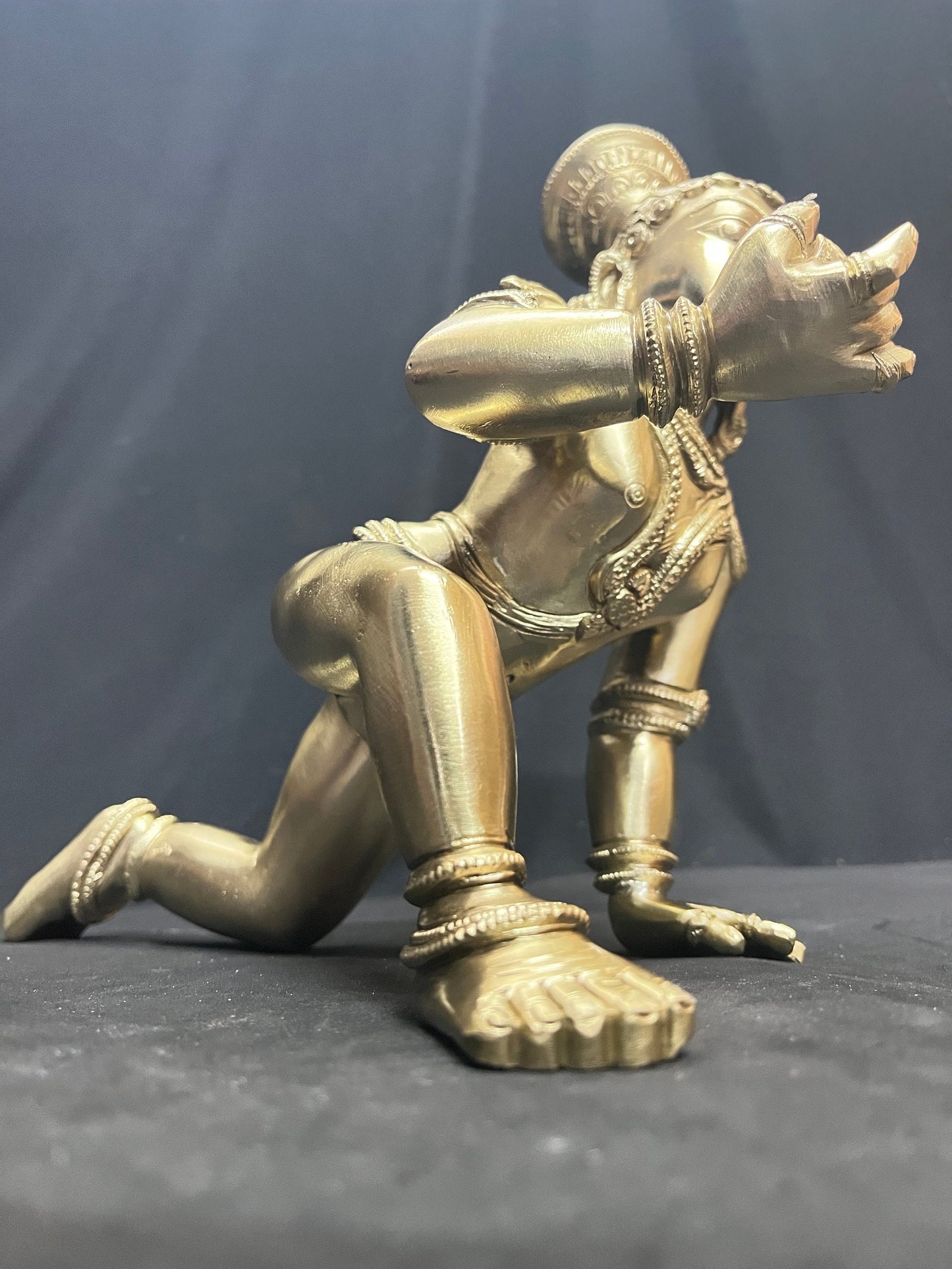 Panchaloha hand crafted crawling bala krishna holding butter ball chola style