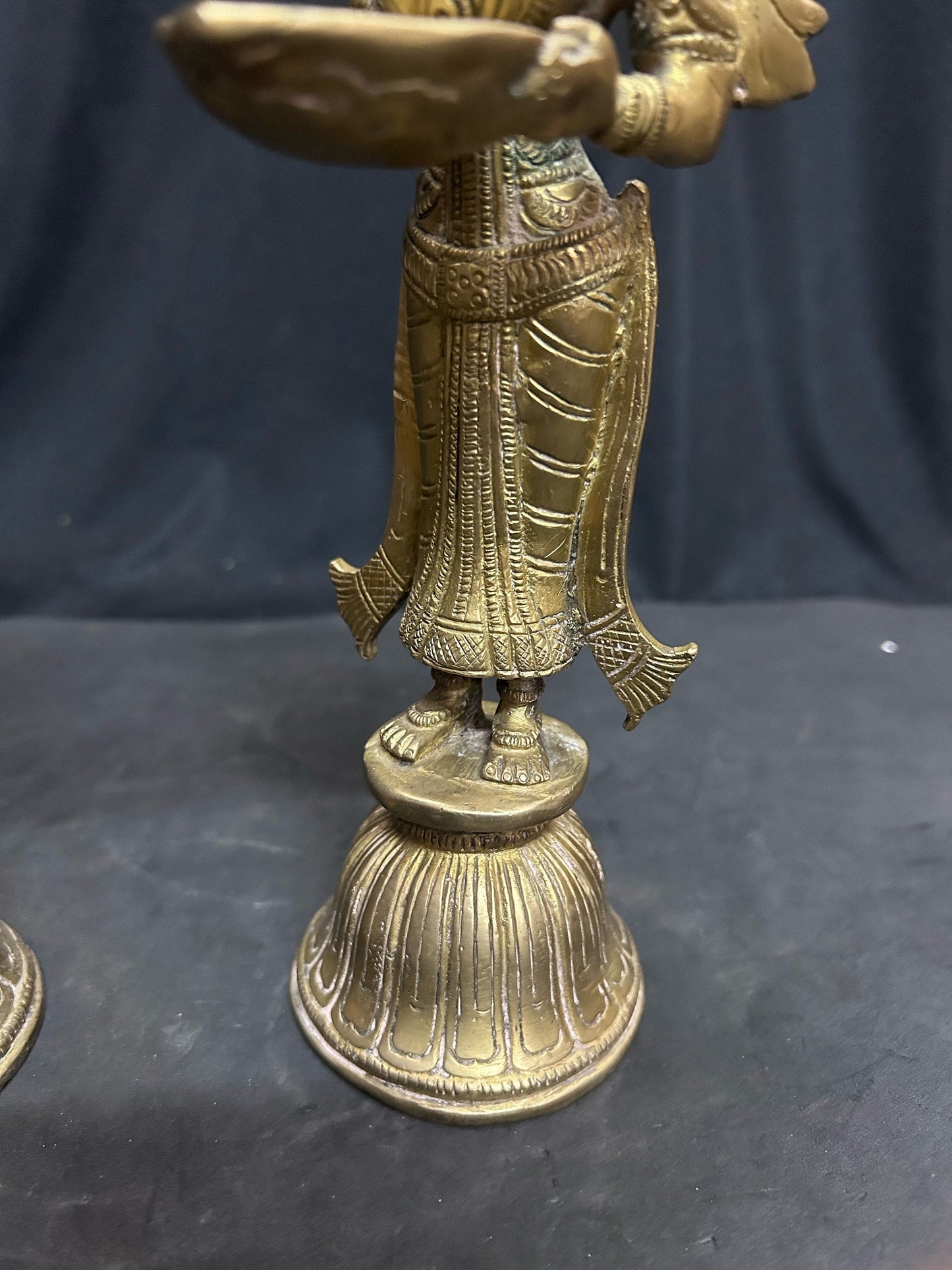 Vintage bronze deepamalli / lady lamp