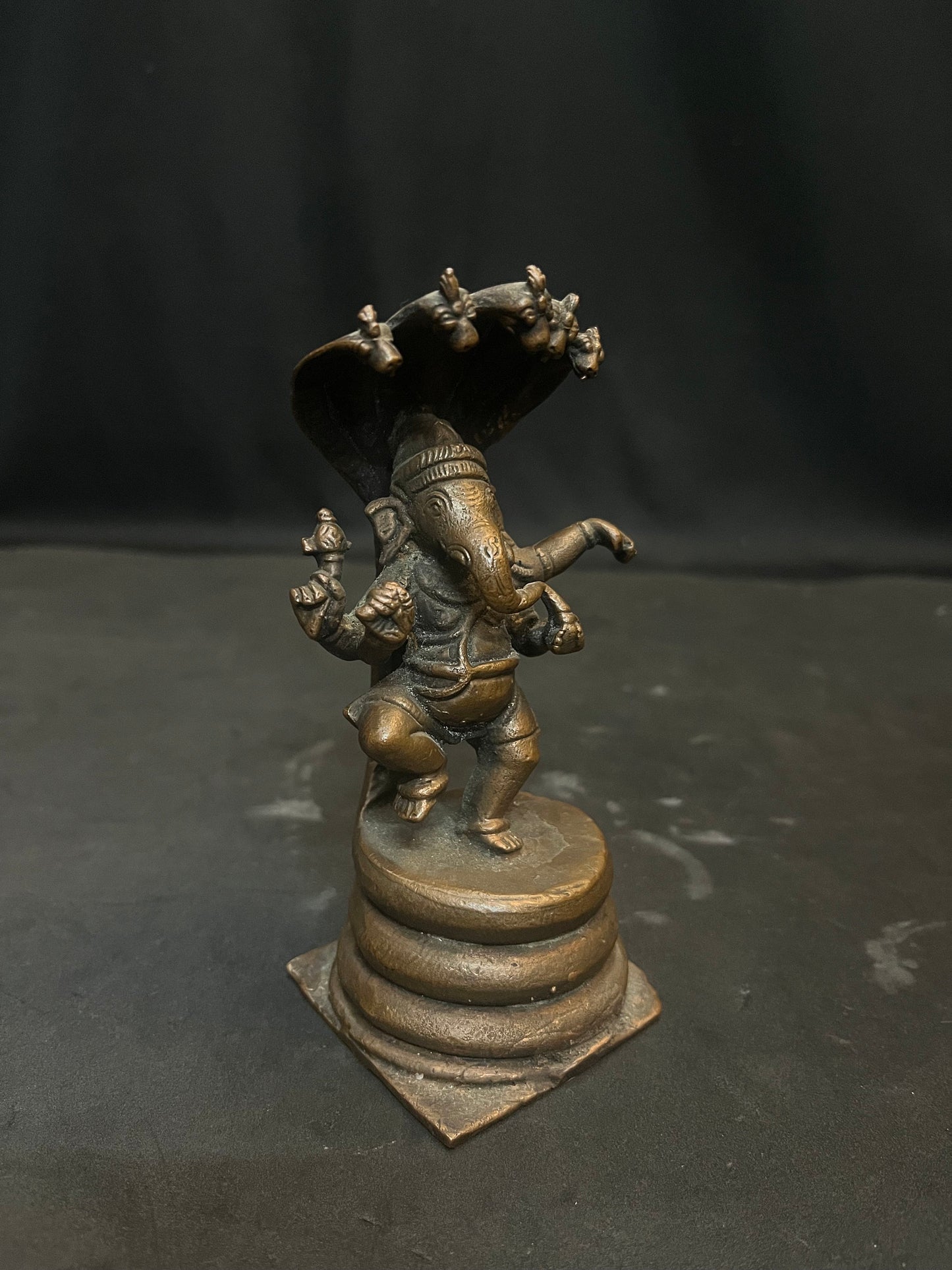 Copper made Narthana Ganesha idol