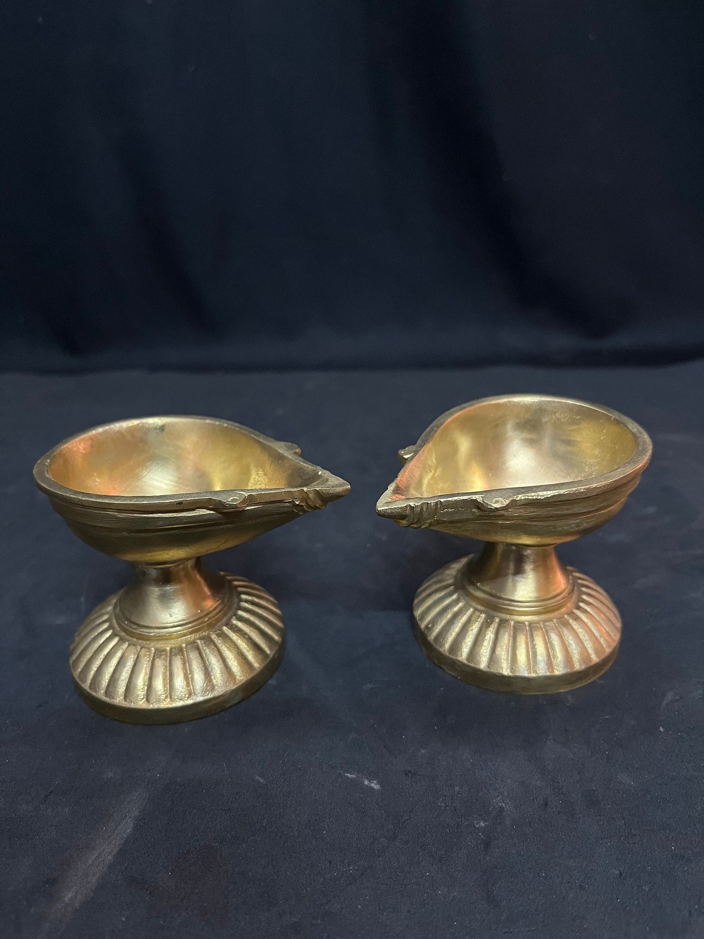 Panchaloha casted deepas oil lamps