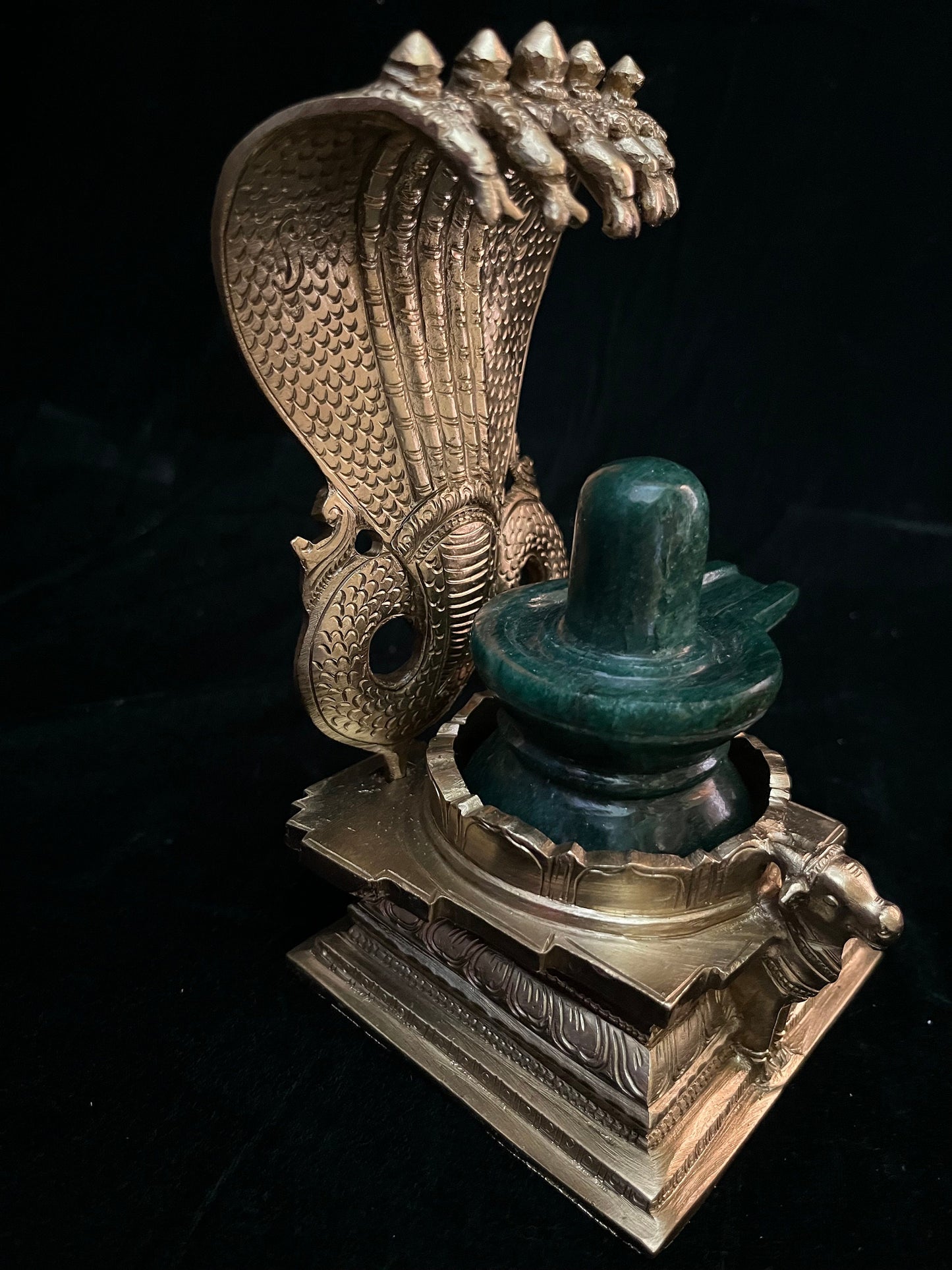 Prasiddh copper idols presents panchaloha idol of Naaga peeta with Green aventurine shiva lingam