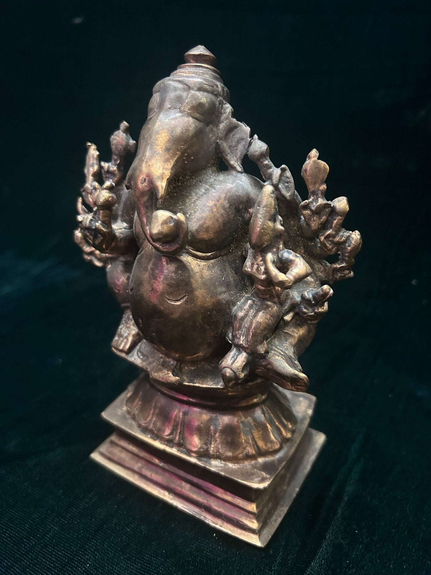 Bronze cast Vallabha Ganesha idol