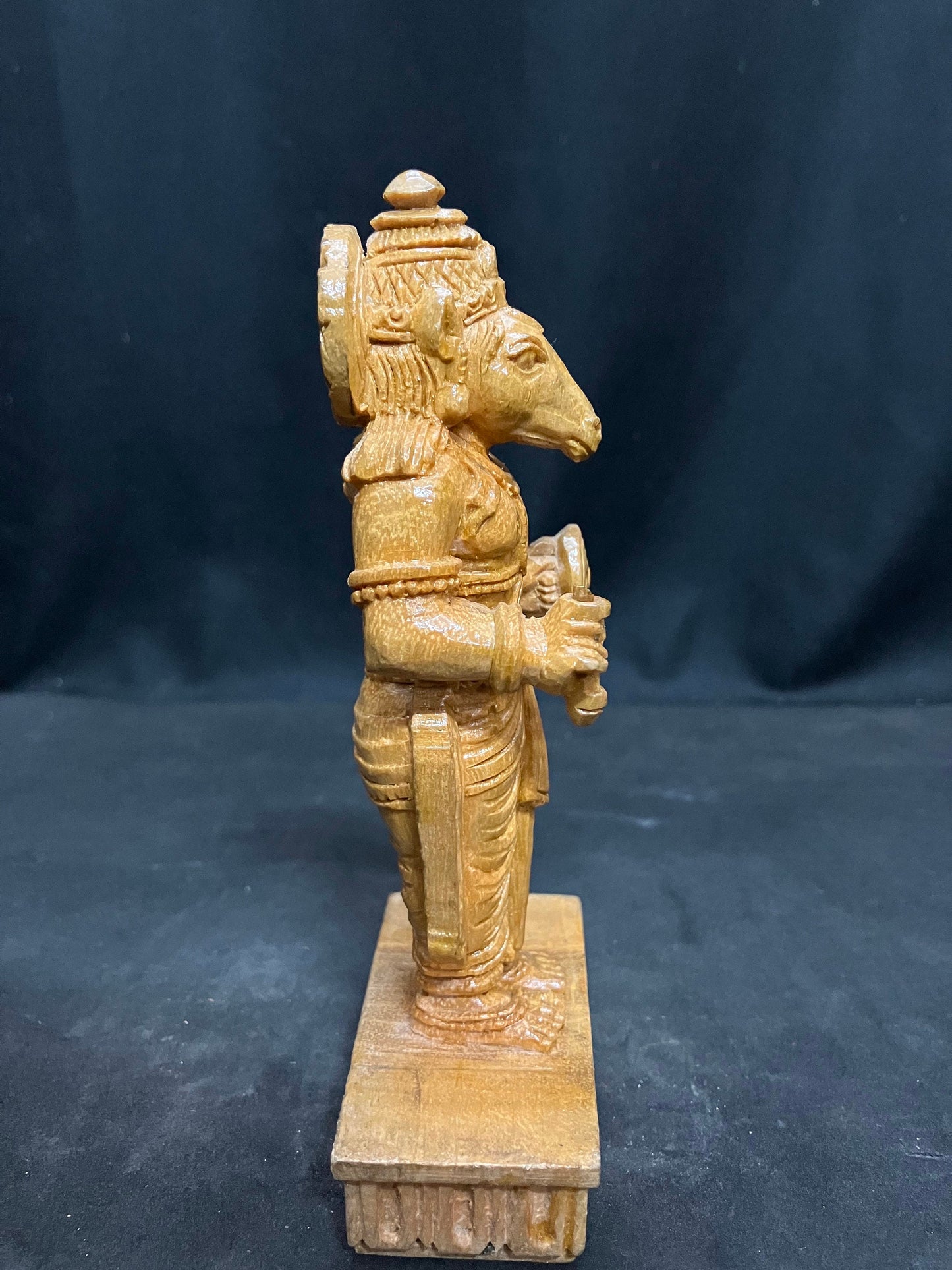 White teak made Kalki bhagwan idol