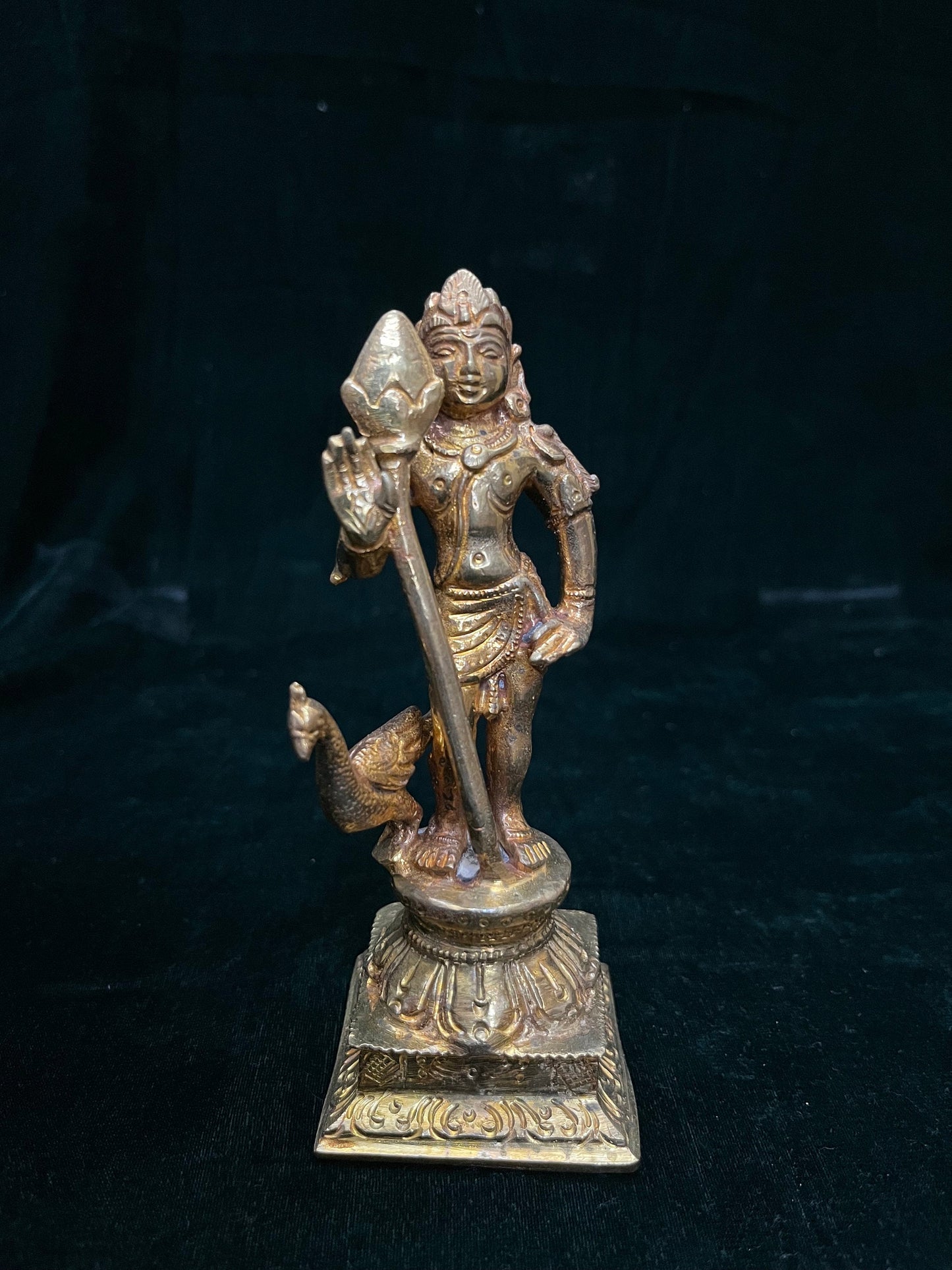 Prasiddh copper idols presents panchaloha idol of Muruga / skanda / karthikeya swamy