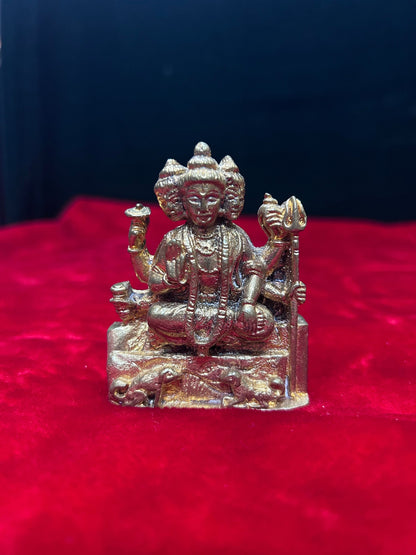 Prasiddh copper idol present panchaloha idol of Dattatraya / dattatreya swamy