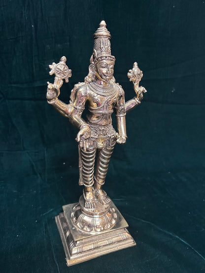 Fine handcrafted Panchaloha idol of Sri Srinivasa Swamy ,Venkateshwara swamy