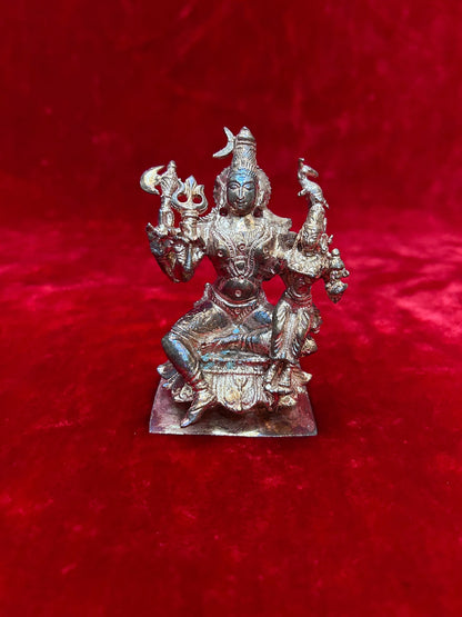 Copper casted Uma maheshwara/ Shiva parvathi/ Shankara parvathi