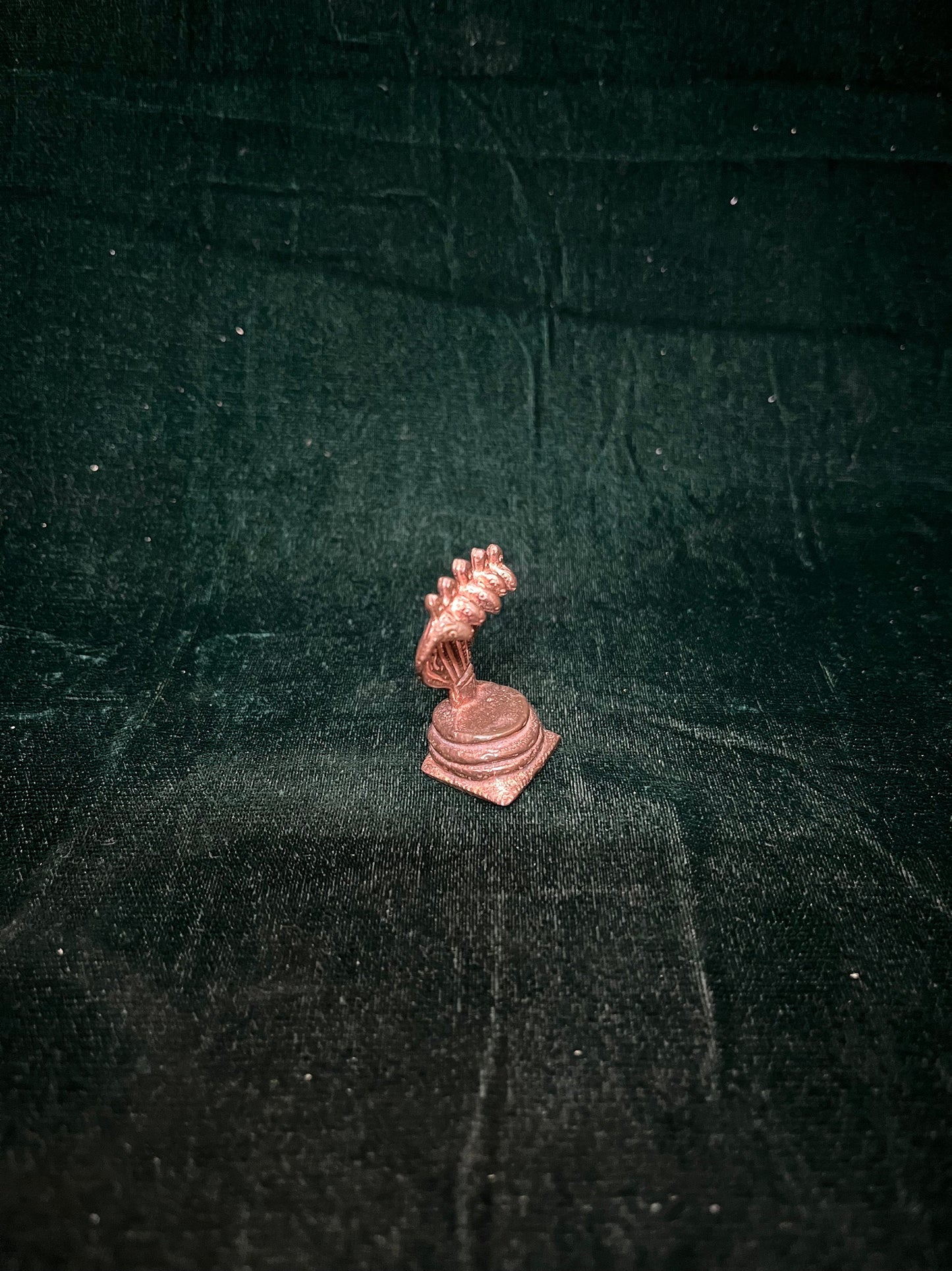 copper made minature shesha peeta / naga peeta