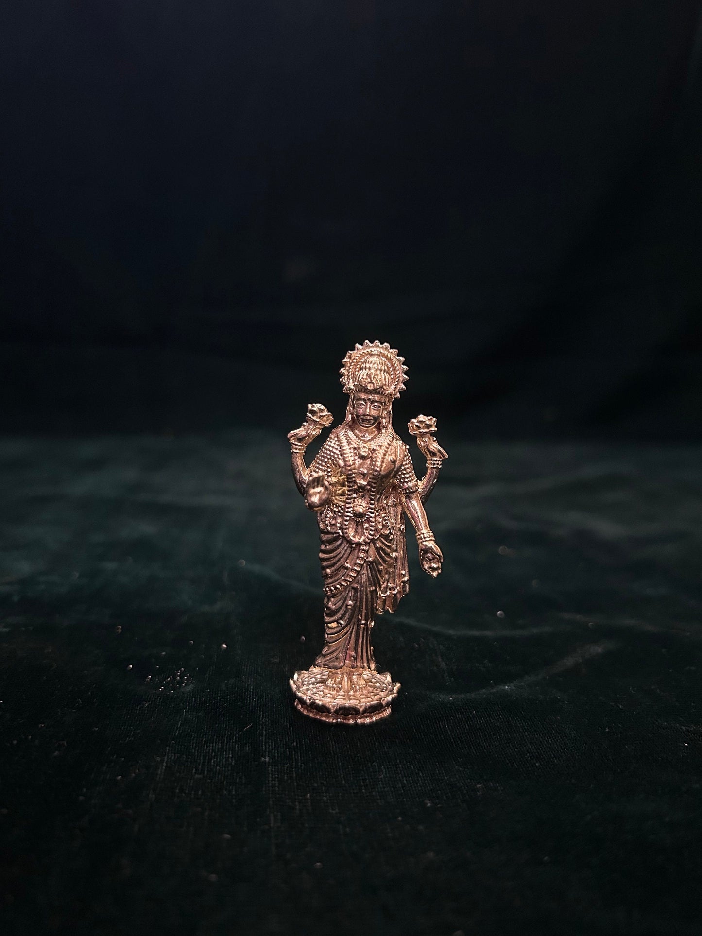 Panchaloha idol of Lakshmi / Standing lakshmi