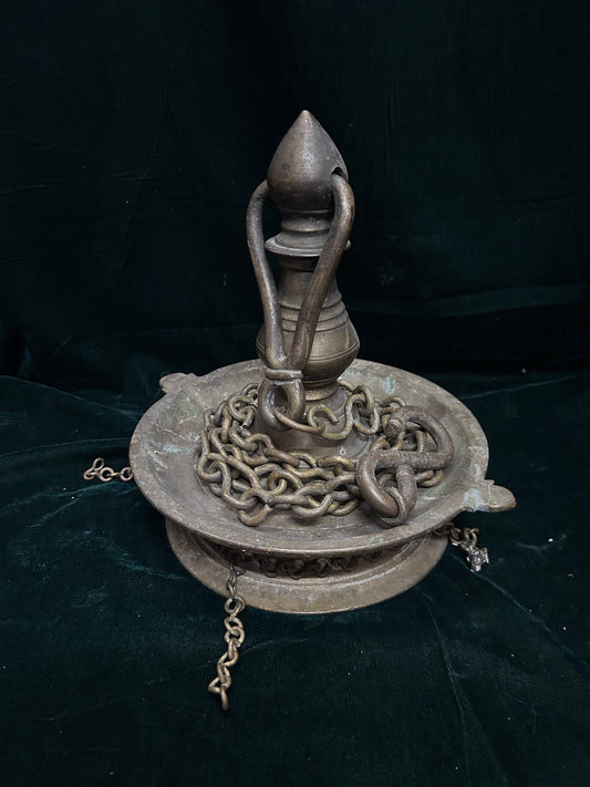 Vintage bronze cast unique rare style hanging oil lamp/ 2 wick lamp/ thooku villaku