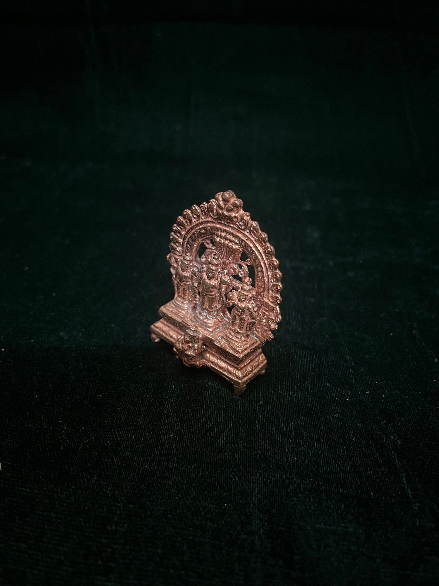 Prasiddh copper idols present copper idol of rama set / rama parivara