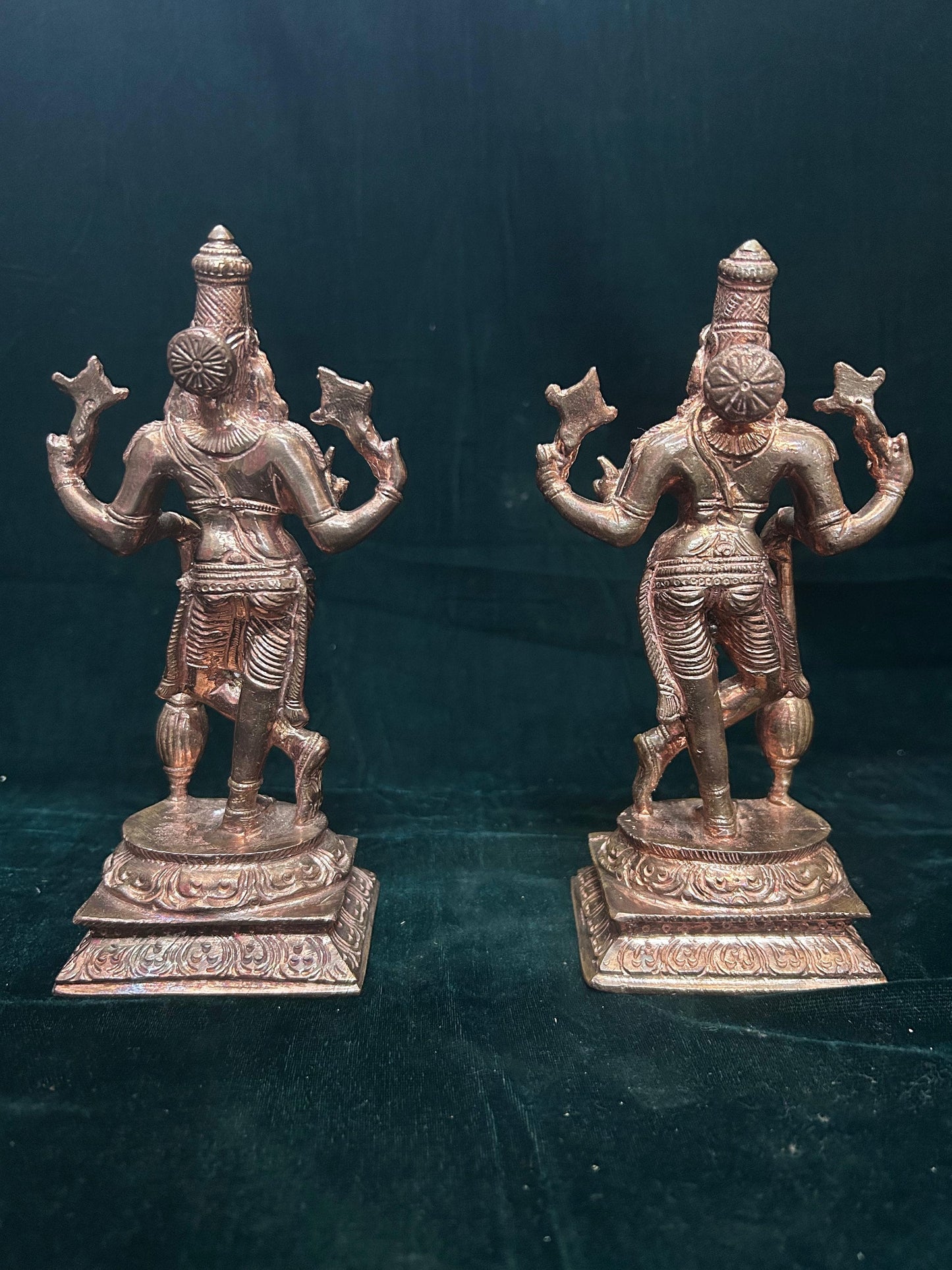 Prasiddh copper idol present copper idol of dwarapalakaru/ Jaya and vijaya