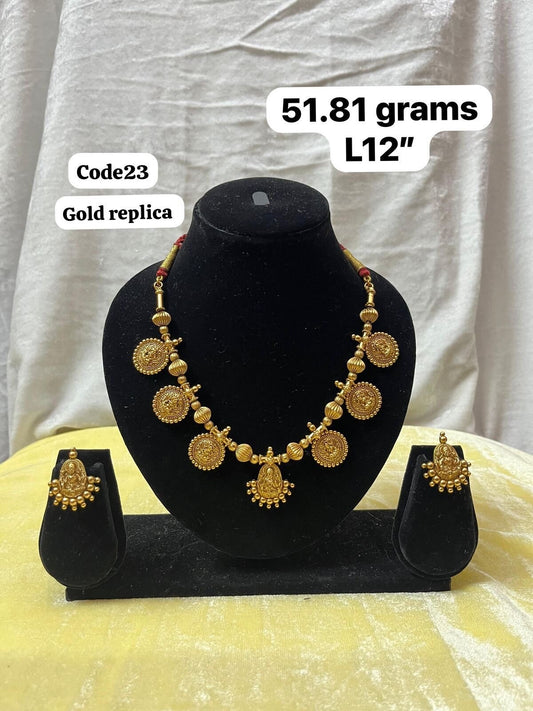 Panchaloha made gold polished pumpkin beads lash necklace gold replicated