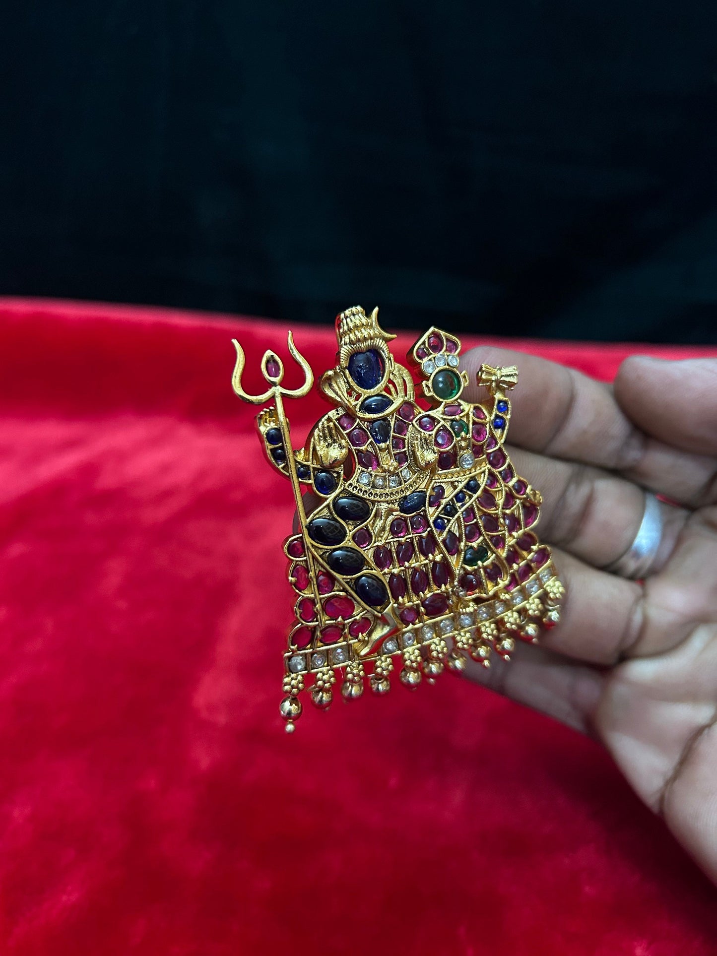 Panchaloha made gold polished Shiva Parvathi / Uma Maheshwara Pendant