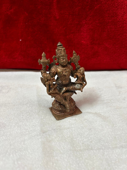 Copper made Vishnu with sreedevi bhudevi/ narayana with sreedevi bhudevi/ sreenivasa with lakshmi and padmavathi