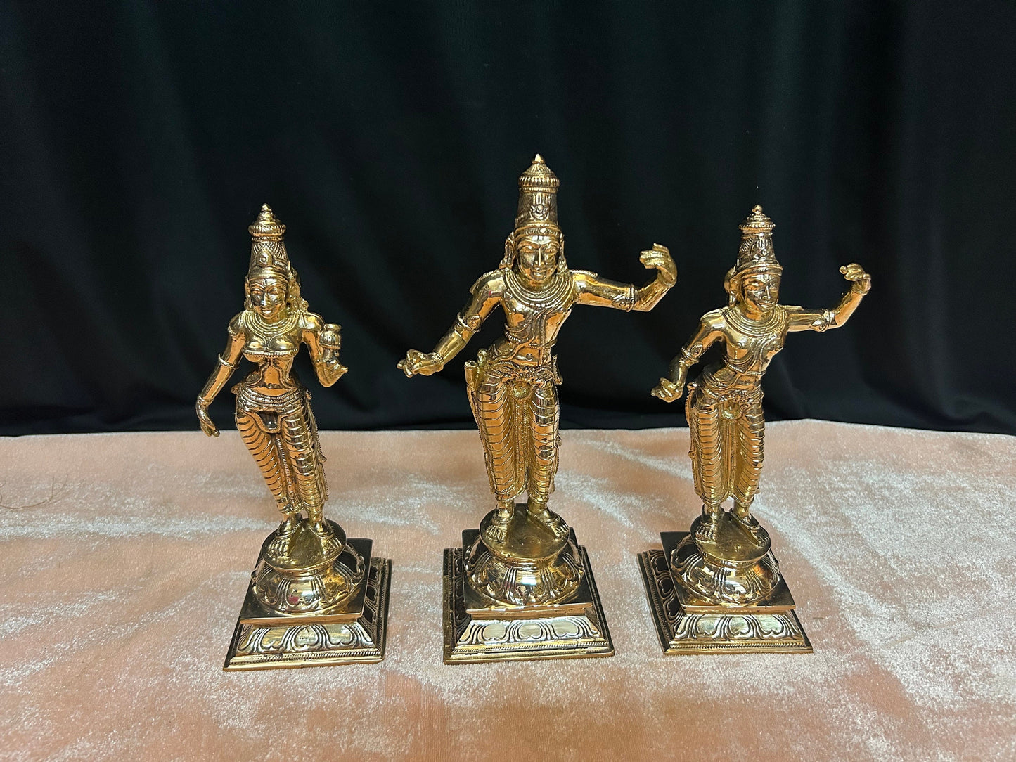 Panchaloha handcrafted rama parivara/ rama set/ ram parivar/ rama, seetha, lakshmana