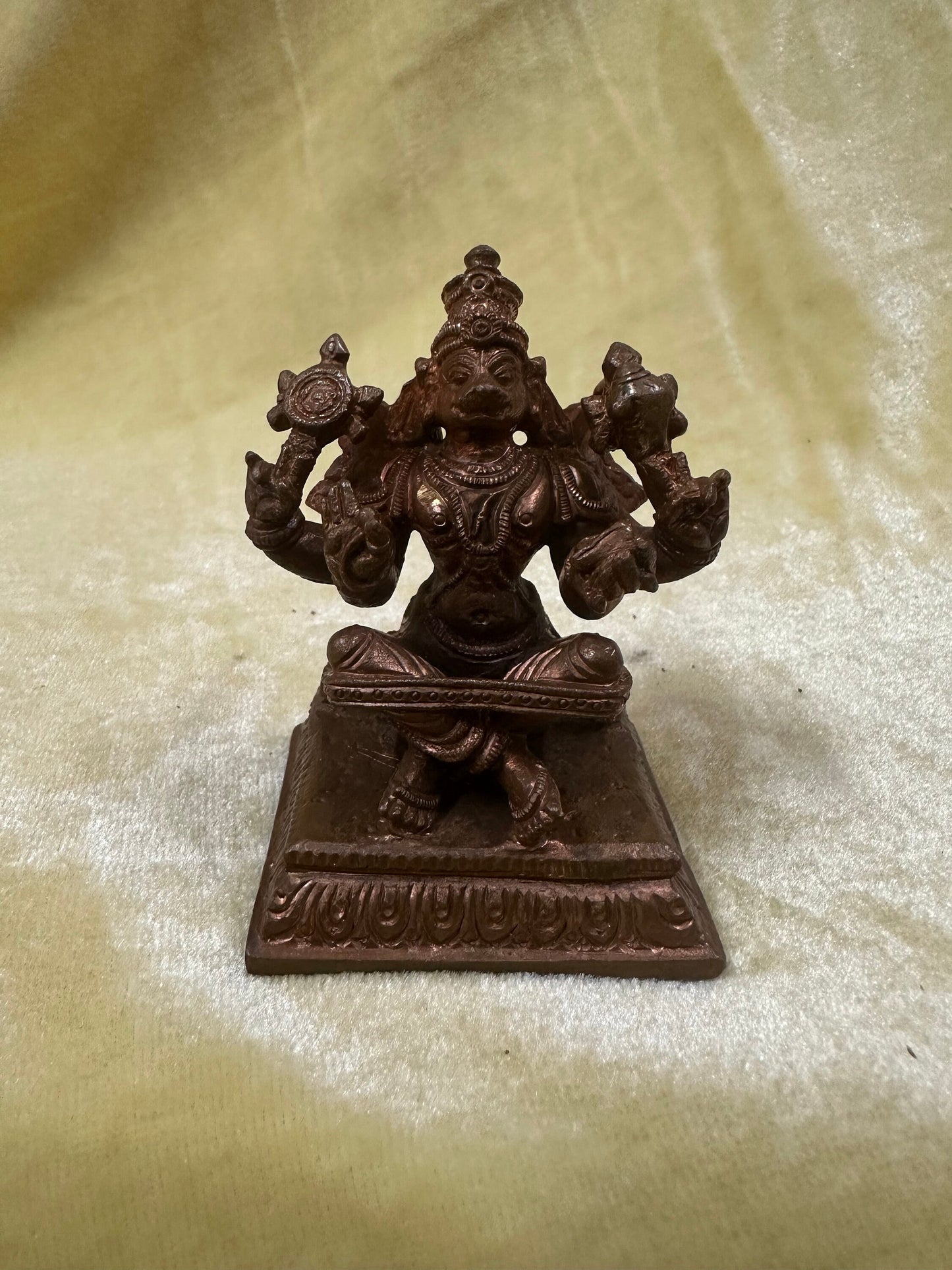 copper made yoga hanuman / gathikachala anjaneya